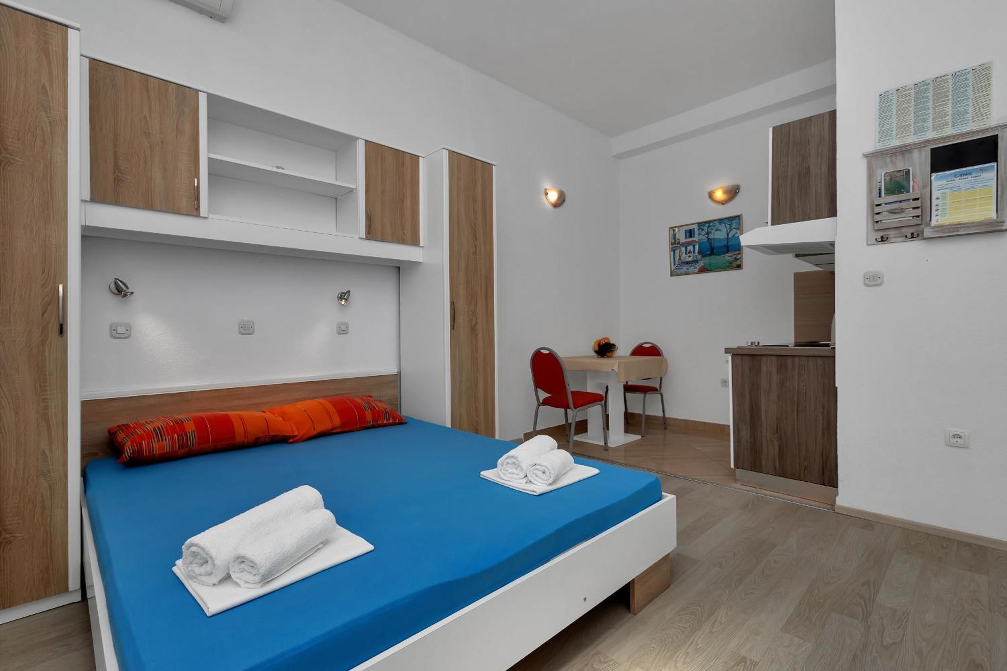 Apartments Ferdo Živogošće 部屋 写真
