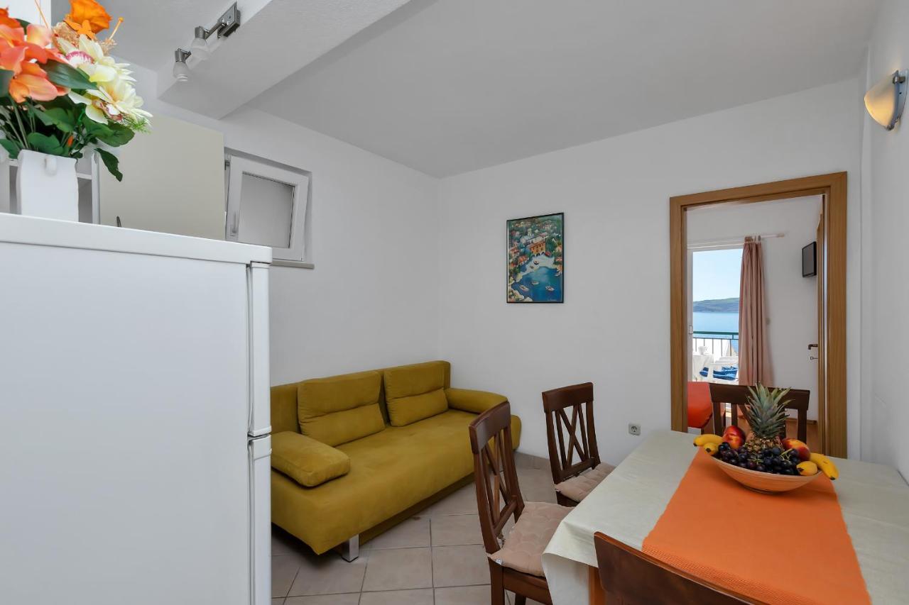 Apartments Ferdo Živogošće エクステリア 写真